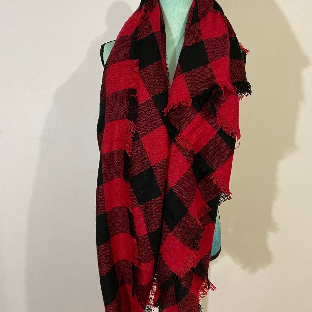 🛍🛍$15 SALE🛍🛍 Plaid Scarf